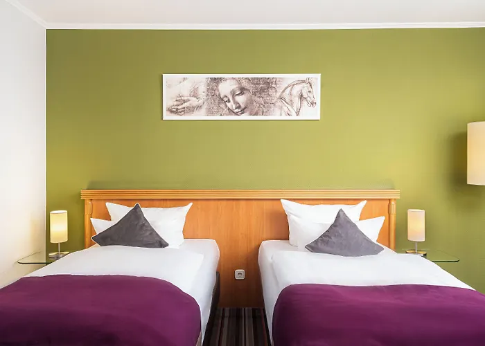 Leonardo Center Hotel 4*