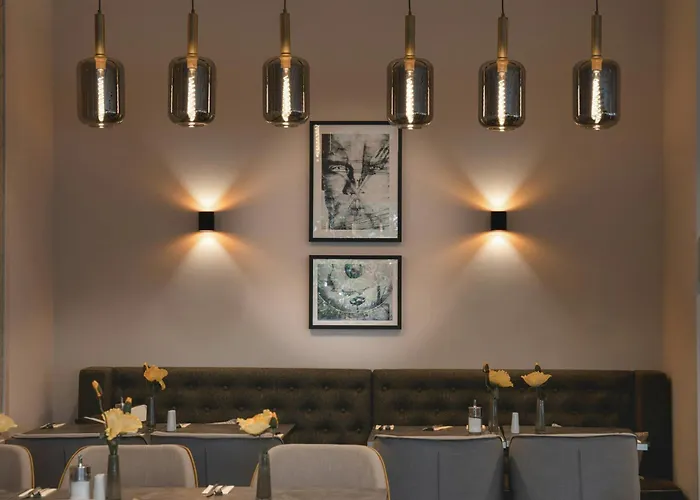 Leonardo Center Hotel