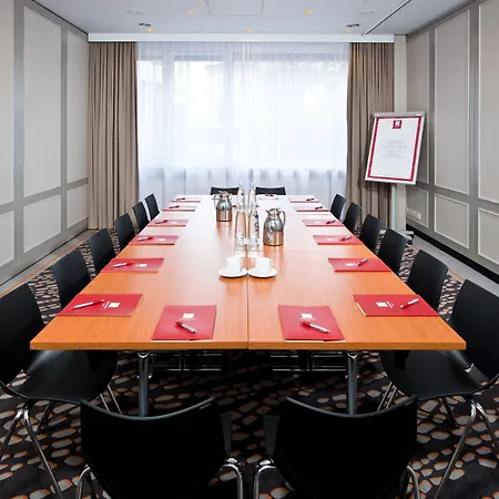 Leonardo Center Ξενοδοχείο