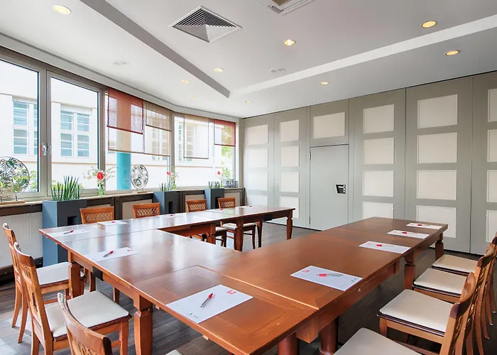 Leonardo Center מלון היידלברג